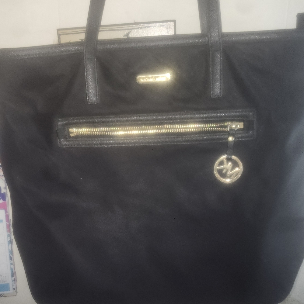Micheal Kors Shoulder Bag